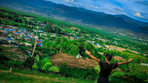 Scopri di più sull'articolo Storia di gentilezza e altruismo: Pai, Thailandia, due incontri inattesi